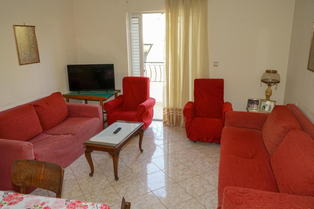 Connie'S Apartments Saranda Zewnętrze zdjęcie